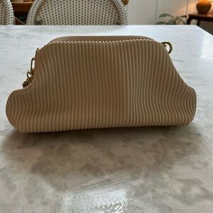 Beautiful clutch with two optional straps